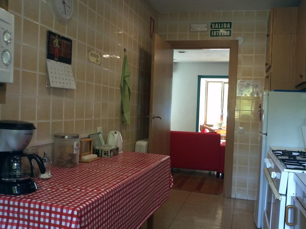 Xarma Hostel Памплона Екстер'єр фото