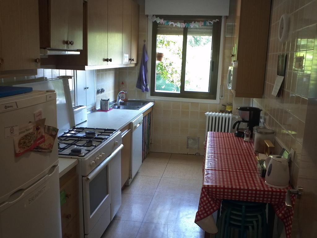 Xarma Hostel Памплона Екстер'єр фото
